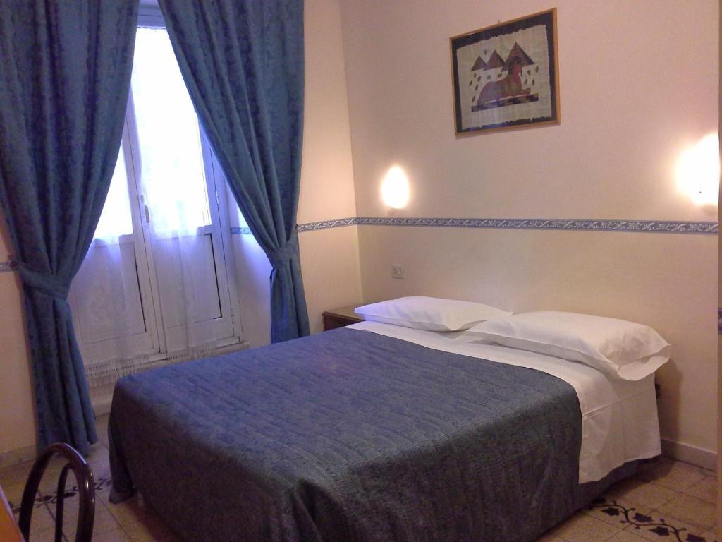 Collina Suites Roma Quarto foto
